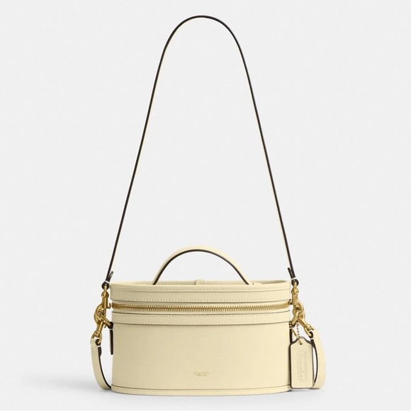 Coach Trail Bag w/ 2 Straps Brass/Moonlight Light Yellow Glovetanned Leather NWT - Picture 1 of 16